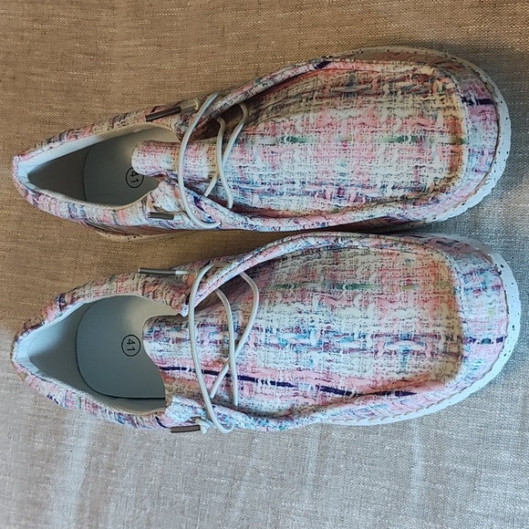 WOMEN: PINK CONFETTI SLIP-ON SHOES - Picture 12 of 15